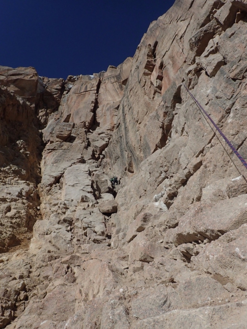 Седой Страж - гора, на которой побывали, как это было. (Альпинизм, пик белый, экспедиция, нилов, головченко, григорьев, лето, горы на которых никто не бывал, вернулись, дневник, два взгляда на одно и тоже альпмероприятие)