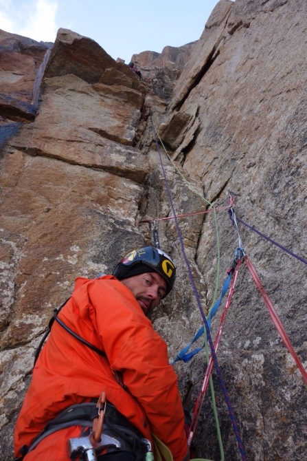 Седой Страж - гора, на которой побывали, как это было. (Альпинизм, пик белый, экспедиция, нилов, головченко, григорьев, лето, горы на которых никто не бывал, вернулись, дневник, два взгляда на одно и тоже альпмероприятие)