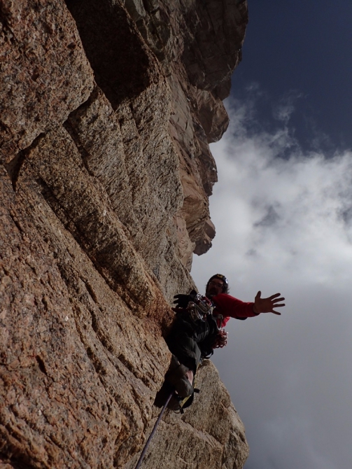 Седой Страж - гора, на которой побывали, как это было. (Альпинизм, пик белый, экспедиция, нилов, головченко, григорьев, лето, горы на которых никто не бывал, вернулись, дневник, два взгляда на одно и тоже альпмероприятие)