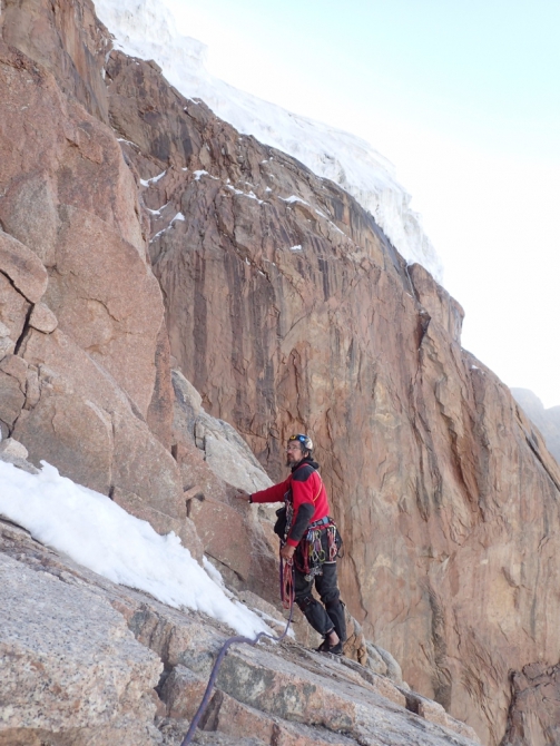 Седой Страж - гора, на которой побывали, как это было. (Альпинизм, пик белый, экспедиция, нилов, головченко, григорьев, лето, горы на которых никто не бывал, вернулись, дневник, два взгляда на одно и тоже альпмероприятие)