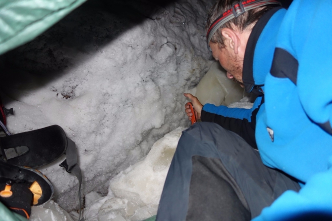 Седой Страж - гора, на которой побывали, как это было. (Альпинизм, пик белый, экспедиция, нилов, головченко, григорьев, лето, горы на которых никто не бывал, вернулись, дневник, два взгляда на одно и тоже альпмероприятие)