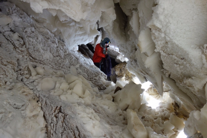 Седой Страж - гора, на которой побывали, как это было. (Альпинизм, пик белый, экспедиция, нилов, головченко, григорьев, лето, горы на которых никто не бывал, вернулись, дневник, два взгляда на одно и тоже альпмероприятие)
