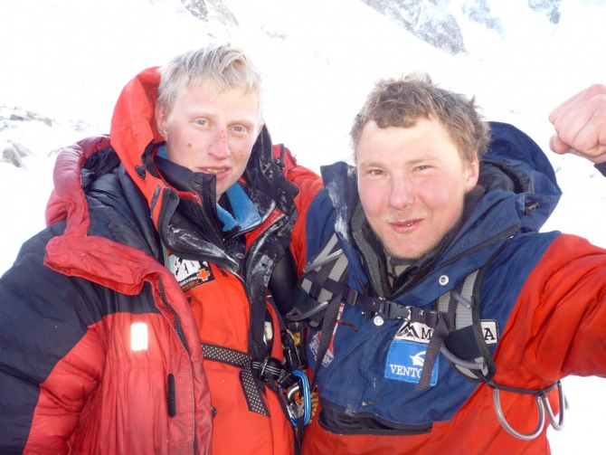 Хрустальный пик-2015. Восхождение года. Свободная Корея (Альпинизм, мы в общесте, киргизия, толя сыщиков, восхождения, риск.ру, события, фар)