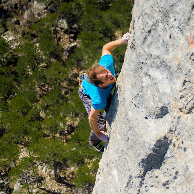 Хрустальный пик-2015. Outdoor-проекты. День победы над собой (Скалолазание, мы в общесте, восхождения, риск.ру, события, фар, крым, зуб шаан-каи, андрей нефедов)
