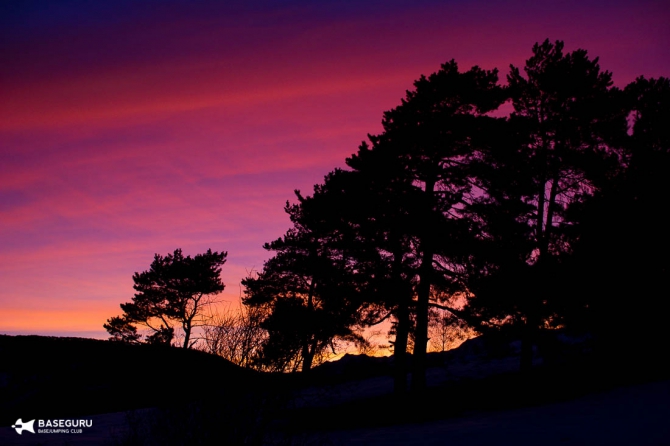 Ингушетия, Ний. Полет в вингсьюте. (baseguru, basejumping, wingsuit, бейсджампинг, кавказ, julbo, adidasoutdoor, terrex)
