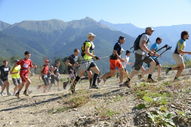 Стоя на развилке. Пути развития скайраннинга в России (колчанов, redfox elbrus race, isf, ассоциация скайраннинга россии)