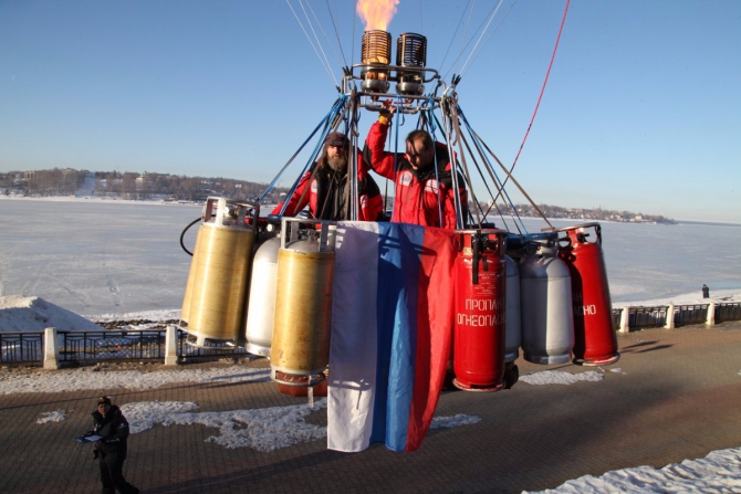 Хрустальный пик-2015. Outdoor-проекты. Рекордный полёт на воздушном шаре (Воздух, мы в обществе, outdoor-проект года, риск.ру, события, фар, федор конюхов, воздушный шар, полет)