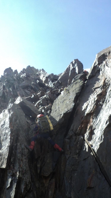 Матча 2015. Как мы чуть не прошли Восточное плечо Пирамидального. (Горный туризм, горный туризм, новосибирск, киргизия, баткен, туркестан, пирамидальный, турклуб нгу)