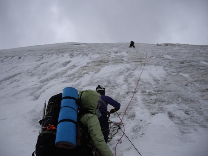 Матча 2015. Как мы чуть не прошли Восточное плечо Пирамидального. (Горный туризм, горный туризм, новосибирск, киргизия, баткен, туркестан, пирамидальный, турклуб нгу)