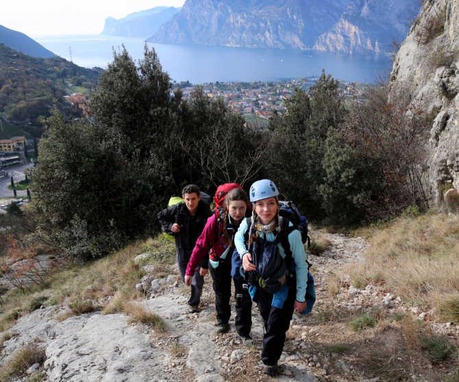Немножко солнца с берегов Гарды.. (Скалолазание)