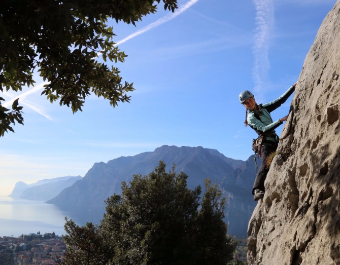 Немножко солнца с берегов Гарды.. (Скалолазание)