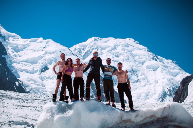 Фотоочерк о горном походе 6 к.с. на Памир. Часть вторая. Ледник с ироничным названием "Бивачный" (Горный туризм, горный туризм, гармо, турклуб глобус, 6.к.с, горный поход)