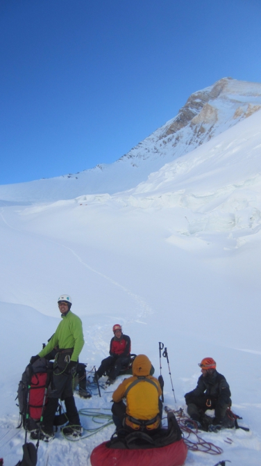 Восхождение на Хан-Тенгри (Горный туризм)