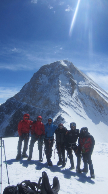 Восхождение на Хан-Тенгри (Горный туризм)