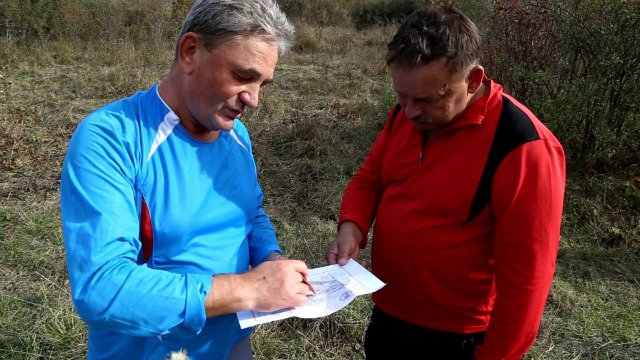 Карты - на стол! В них перспектива района. (Мультигонки)