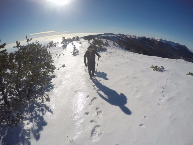 В Крыму на высоте 1400-1500 уже снег, приятная новость... (Горный туризм)