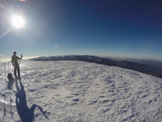 В Крыму на высоте 1400-1500 уже снег, приятная новость... (Горный туризм)