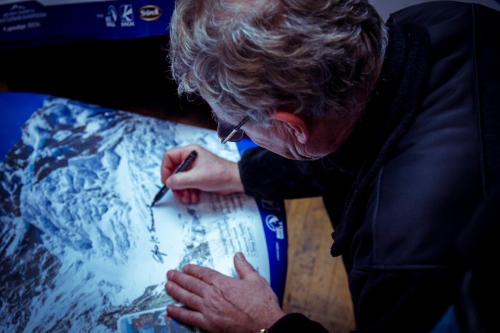 Вечер памяти Анатолия Букреева. Фоторепортаж (Альпинизм, Анатолий Букреев, эверест, мы в обществе, видео)