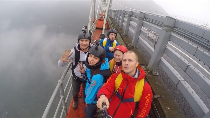 Китай 2015. Фото, видео, рассказ. (BASE, base, base jumping, путешествие, прыжки с парашютом, мост #redfox #redfoxoutdoor #planetasportstore #мирприключенийначинаетсяздесь #julbo #эмпрана #gorillaenergy #wout #hagobase)