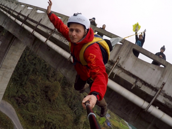 Китай 2015. Фото, видео, рассказ. (BASE, base, base jumping, путешествие, прыжки с парашютом, мост #redfox #redfoxoutdoor #planetasportstore #мирприключенийначинаетсяздесь #julbo #эмпрана #gorillaenergy #wout #hagobase)
