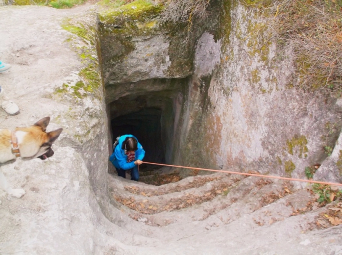 Активисты прибрали пещерный город (Туризм, эски-кермен, шабанов, мусор, уборка)