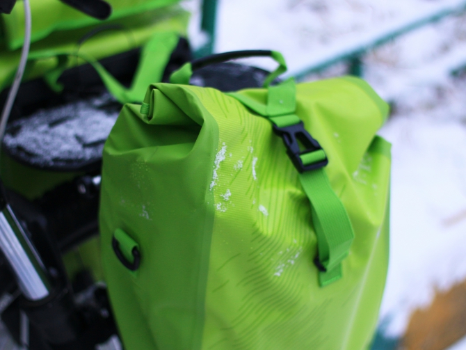 Обзор и тестирование велосипедного оборудования Thule Pack’n Pedal (велотуризм, велопоход, багажник, крепление, сумки, велосумки, смартфон, планшет)