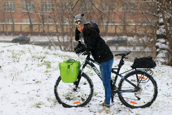 Обзор и тестирование велосипедного оборудования Thule Pack’n Pedal (велотуризм, велопоход, багажник, крепление, сумки, велосумки, смартфон, планшет)