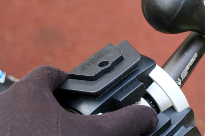 Обзор и тестирование велосипедного оборудования Thule Pack’n Pedal (велотуризм, велопоход, багажник, крепление, сумки, велосумки, смартфон, планшет)