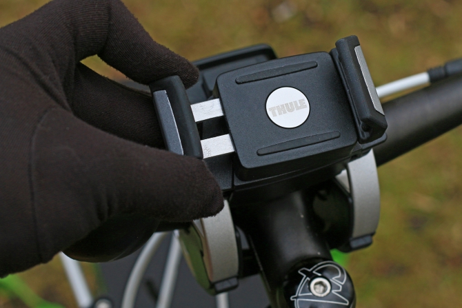 Обзор и тестирование велосипедного оборудования Thule Pack’n Pedal (велотуризм, велопоход, багажник, крепление, сумки, велосумки, смартфон, планшет)