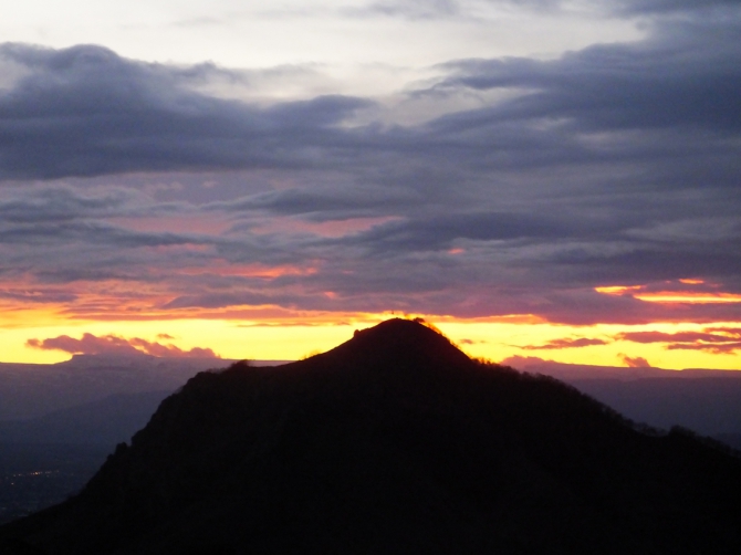 Динамика одного заката.