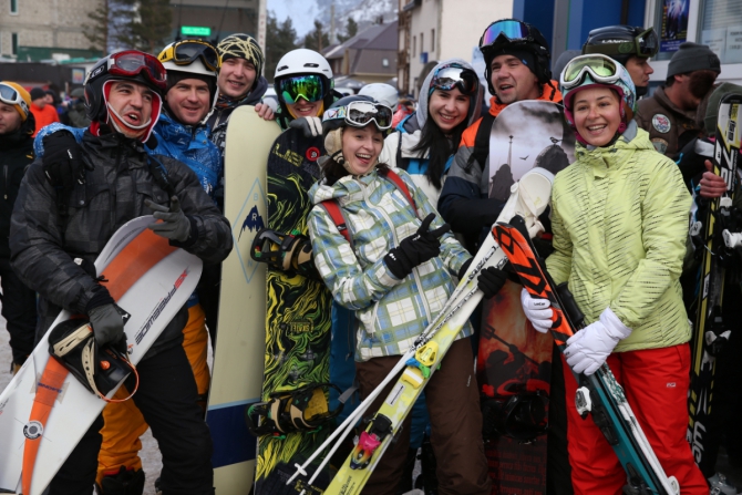 Третья очередь канатной дороги на Эльбрусе открыта (Горные лыжи/Сноуборд, горные лыжи, сноуборд, курорты северного кавказа, горы, кабардино-балкария, канатная дорога)