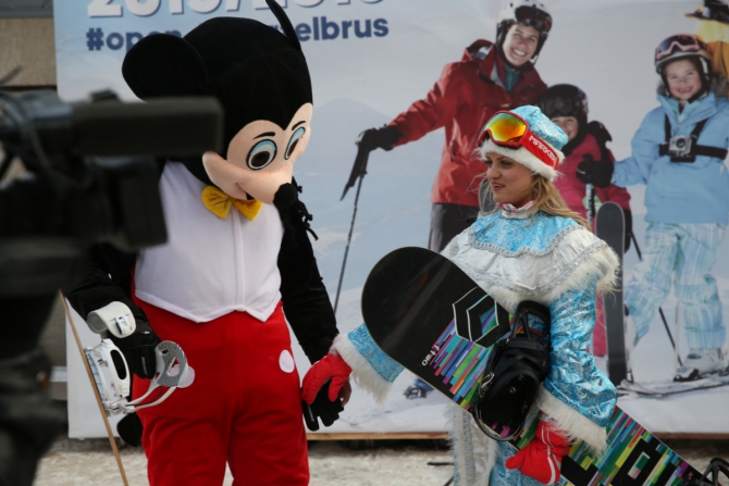 Третья очередь канатной дороги на Эльбрусе открыта (Горные лыжи/Сноуборд, горные лыжи, сноуборд, курорты северного кавказа, горы, кабардино-балкария, канатная дорога)