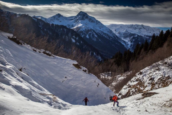 Разведка ски-тур маршрутов в Абхазии (Горные лыжи/Сноуборд, абхазия, база Аджара, бэккантри, ски-тур в Абхазии, фрирайд, чекулаева, Заводский)
