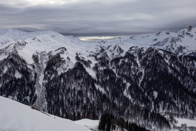 Разведка ски-тур маршрутов в Абхазии (Горные лыжи/Сноуборд, абхазия, база Аджара, бэккантри, ски-тур в Абхазии, фрирайд, чекулаева, Заводский)