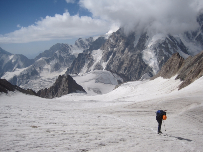 Переживаю межсезонье. (Альпинизм, отчет, безенги, альпинизм)