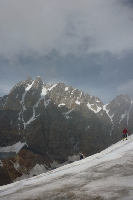 Переживаю межсезонье. (Альпинизм, отчет, безенги, альпинизм)
