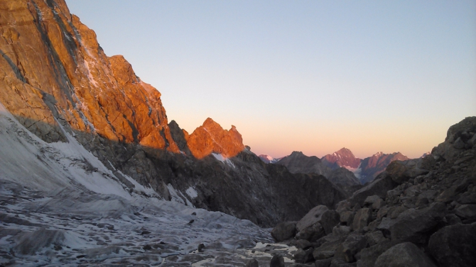 Переживаю межсезонье. (Альпинизм, отчет, безенги, альпинизм)