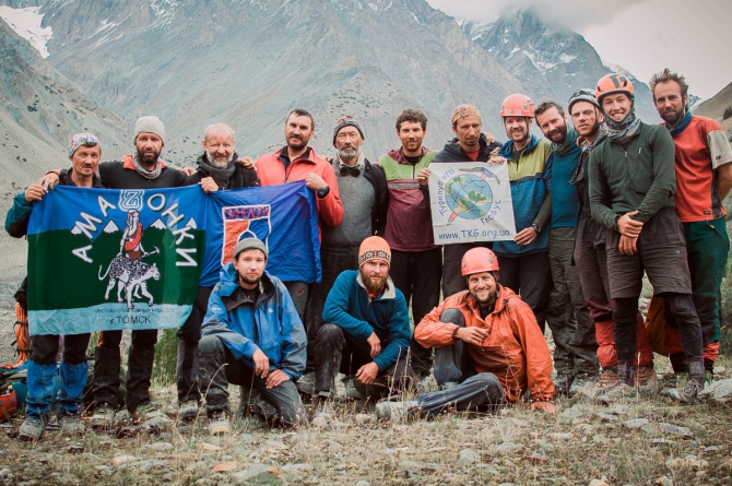 Фотоочерк о горном походе 6 к.с. на Памир. Часть крайняя. Душанбе, ПФП, Бородкина, МАЛ... (Альпинизм, коммунизма, 7495, горный поход)