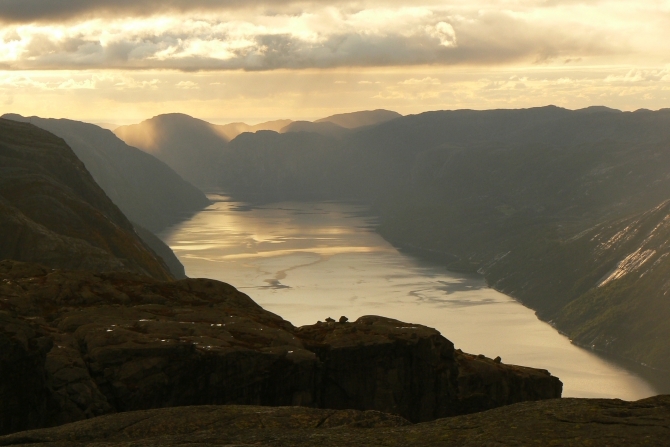 УЛЬТРАМАРИН ropejump project - навстечу мечте (BASE, норвегия)