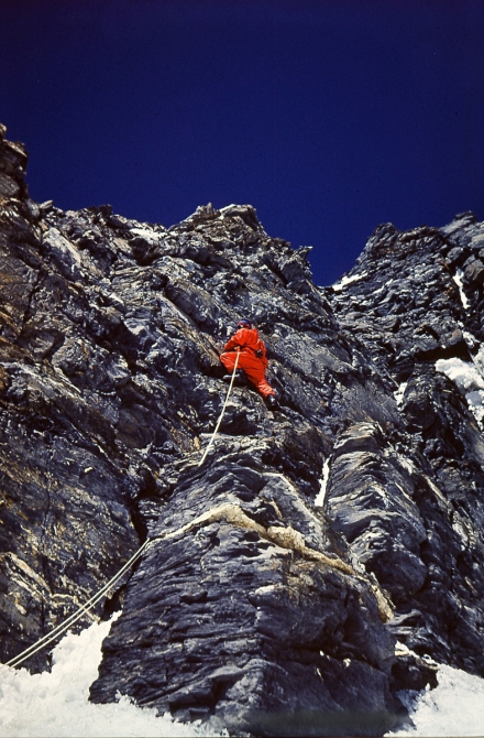 "Золотой" траверс пиков Коммунизма-Корженевской командой Узбекистана. 1975г. Часть 3-я, заключительная. (Альпинизм, траверс п. Коммунизма-Корженевской 1975г., альпинисты Узбекистана, Эльчибеков В.А.)