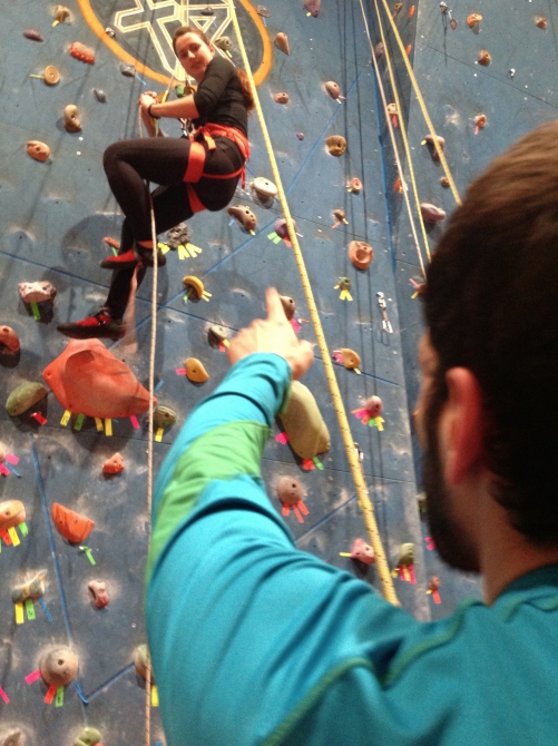 Жумар, восьмёрка и прочие премудрости (альпиндустрия, горная школа, скалолазание, альпинизм, обучение, школа, курсы, восьмерка, узлы)