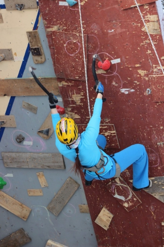 Первые соревнования по ледолазанию памяти Валерия Шумилова (Ледолазание/drytoolling)