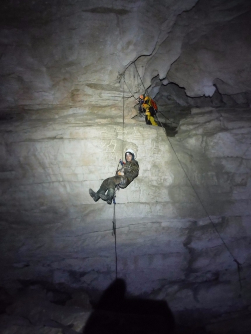 Экспедиция секции спелеологов Коломенского клуба туристов «Ковчег» в Воронцовские пещеры (Краснодарский край) 02-10 января 2016 года (Спелеология)