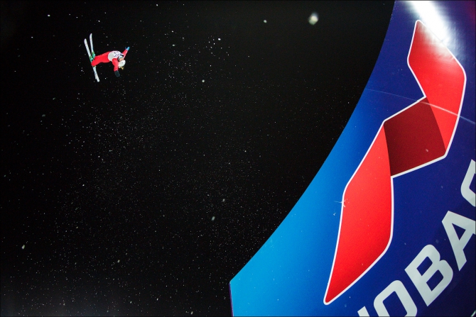 Один день из жизни российского фристайла (Горные лыжи/Сноуборд, кубок мира, лыжная акробатика, ффр, Алина Гриднева, Илья Буров)