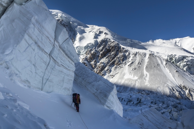 Зимний пик Ленина. Фоторассказ. (Альпинизм, турклуб маи, кичик-алай, заалайский хребет, памир)