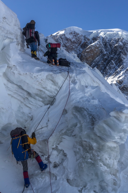 Зимний пик Ленина. Фоторассказ. (Альпинизм, турклуб маи, кичик-алай, заалайский хребет, памир)