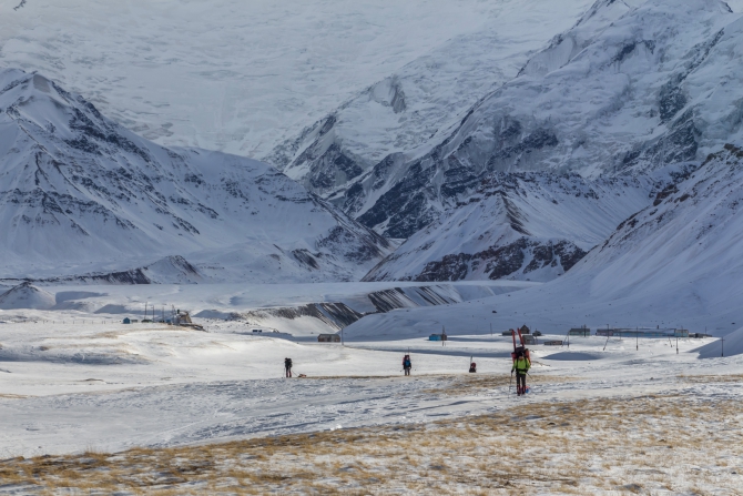 Зимний пик Ленина. Фоторассказ. (Альпинизм, турклуб маи, кичик-алай, заалайский хребет, памир)