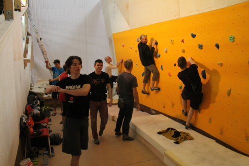 КАиС Визбора. Двоеборье "Памяти Владимира Башкирова". Первый этап Кубка Клубов. (Альпинизм, события, альпинизм, новости, москва, ул. Орджоникидзе 11, строение 2Б)