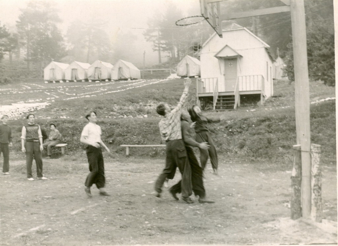 Помогите определить Альплагерь по фото 50-х (Альпинизм, Кавказ Альплагерь Цей История)