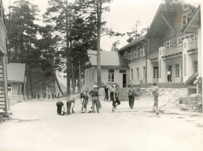 Помогите определить Альплагерь по фото 50-х (Альпинизм, Кавказ Альплагерь Цей История)